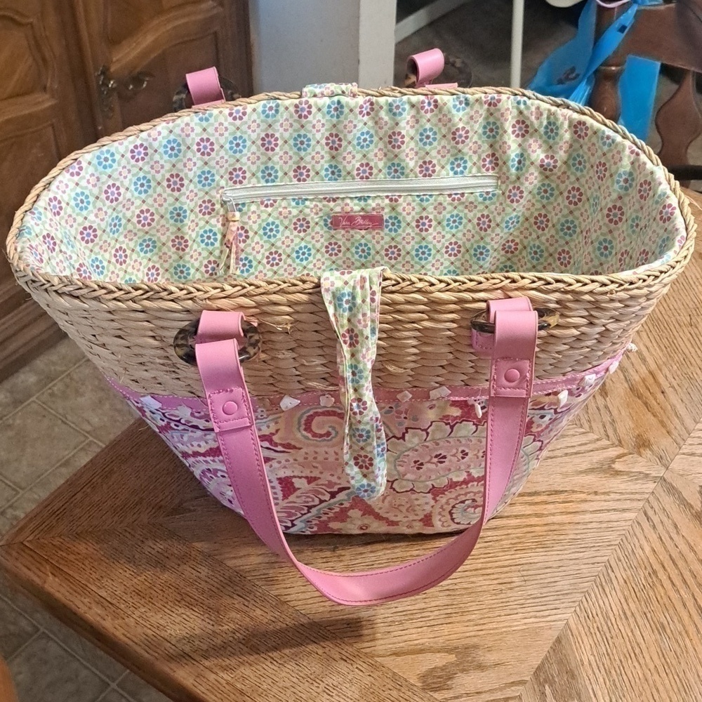 VERA BRADLEY STRAW TOTE EUC - Picture 9 of 10